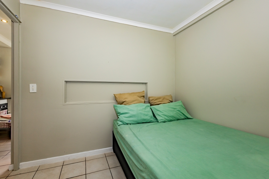 1 Bedroom Property for Sale in Townsend Estate Western Cape